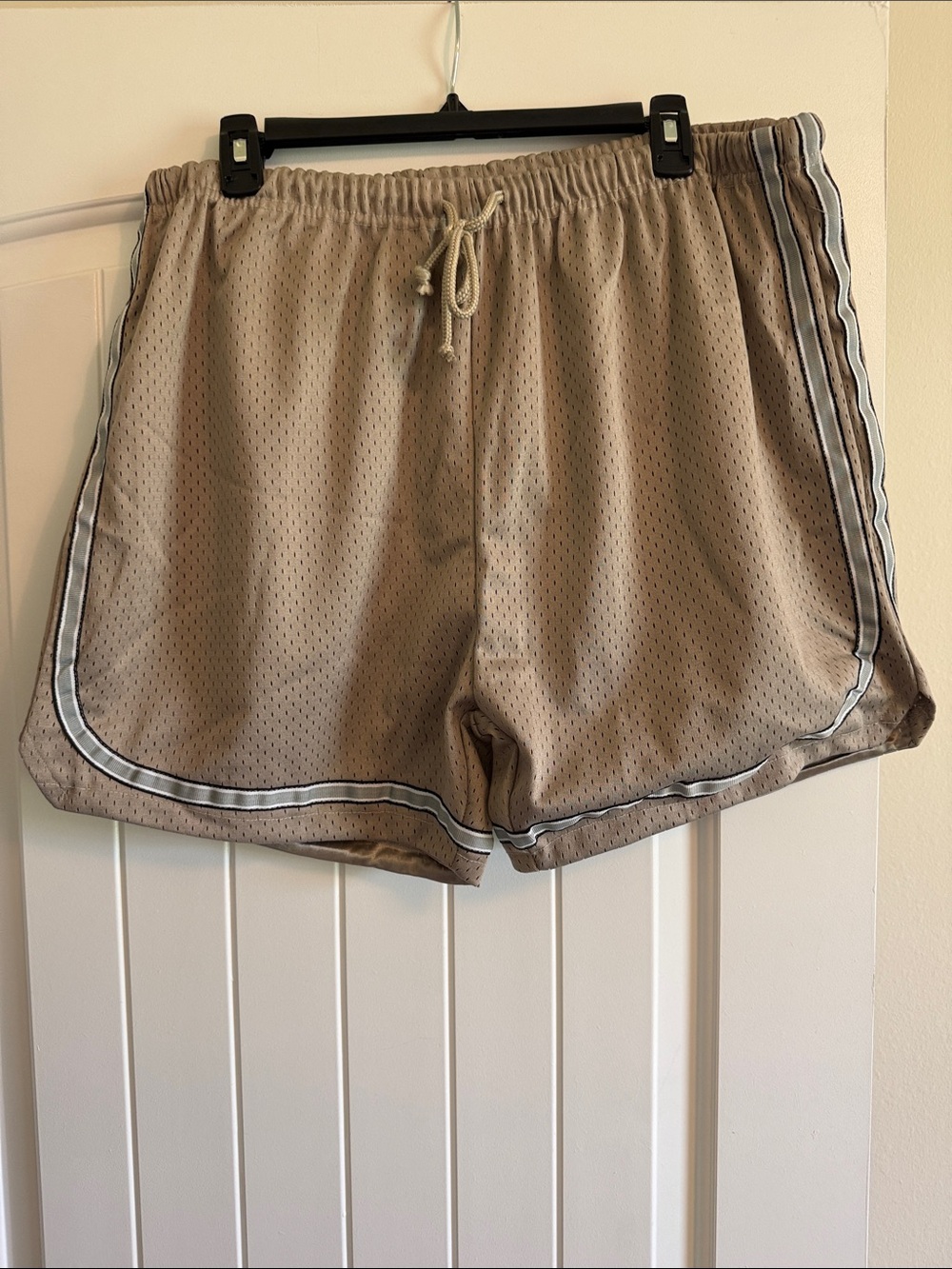 Classic Tan Athletic Mesh Shorts with Contrast Stripe